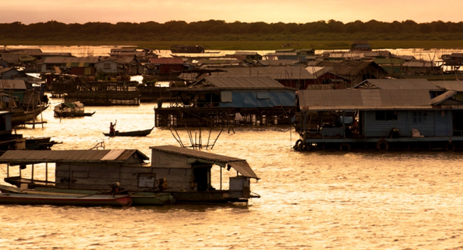 Day 5: Cruise In Tonle Sap Lake - Kampong Phluk Floating Village (Breakfast, Lunch)